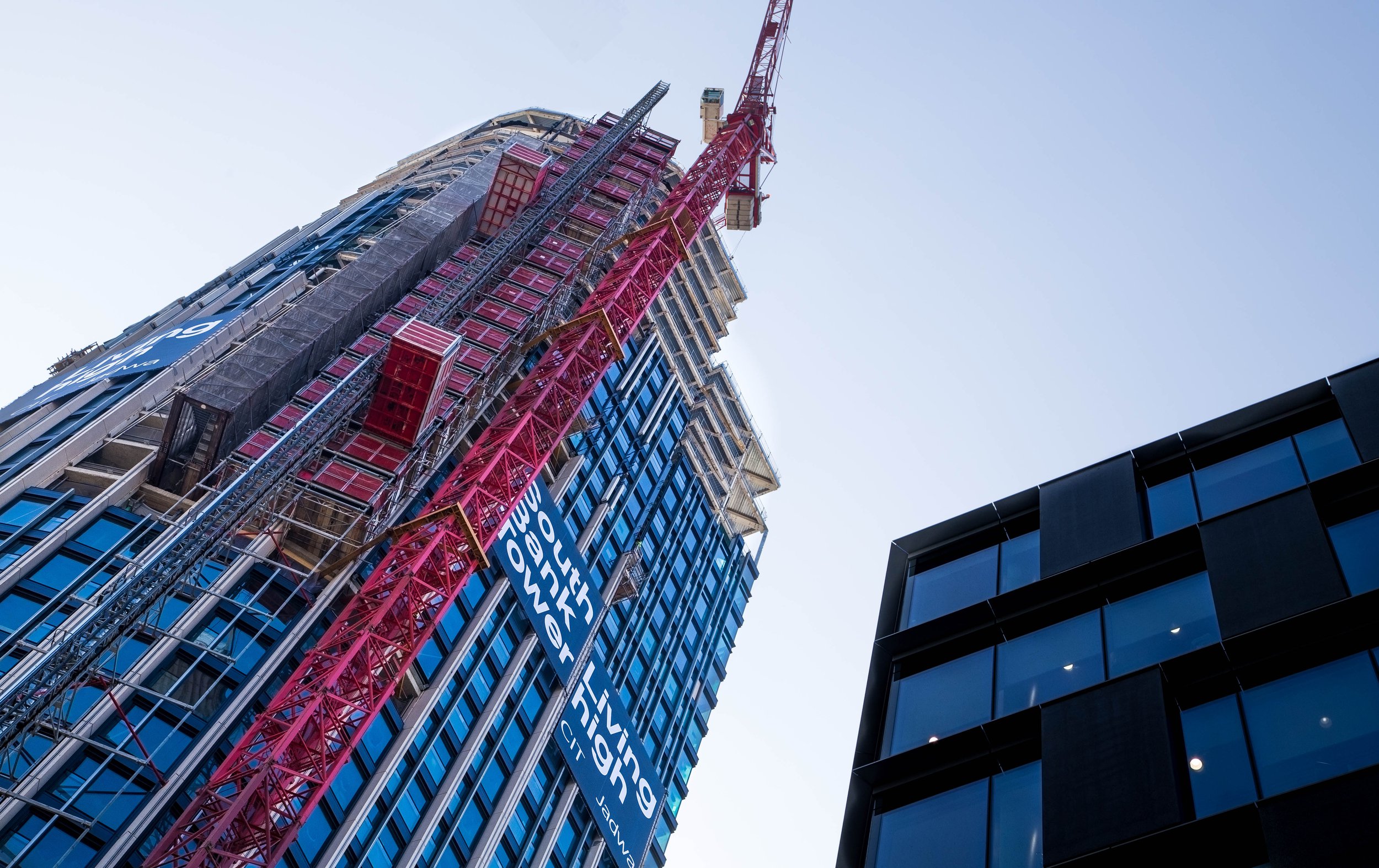 Hoist hire London Goods hoists for your London construction site