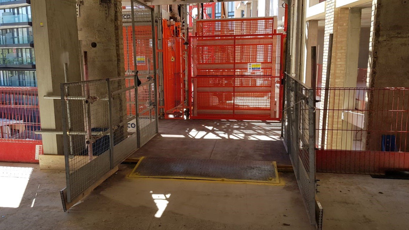 RECO Common Tower 1.5x5 barrier-free loading ramp to access high-rise construction site