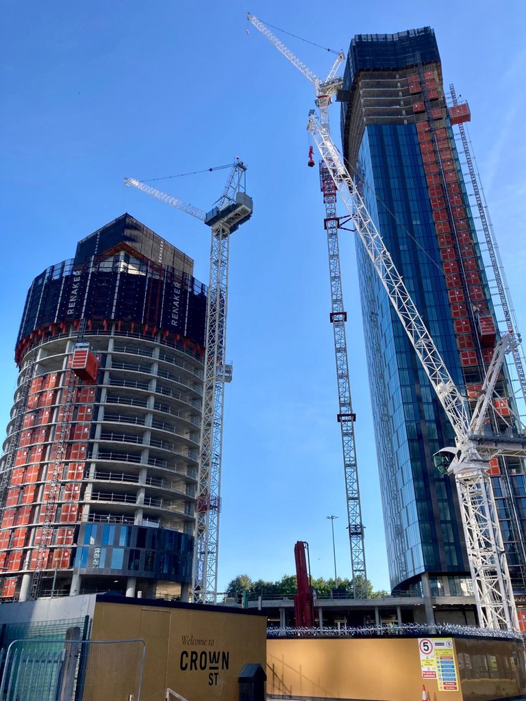 RECO Hoist appointed Renaker's preferred construction hoist contracter