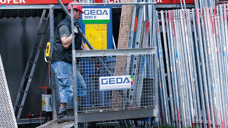 A GEDA 300Z Goods-only hoist for scaffolding materials